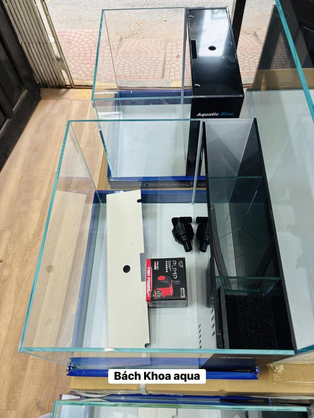 Bể lọc vách kính siêu trong kèm sẵn bơm đủ kích thước